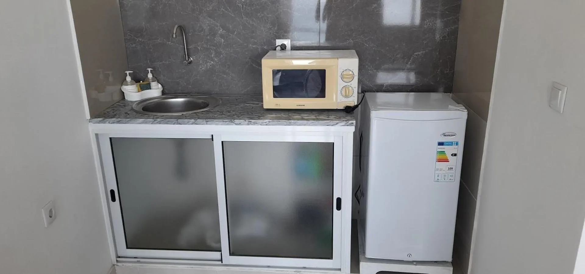 Santos Medina Apartamento Ribeira Grande Cabo Verde